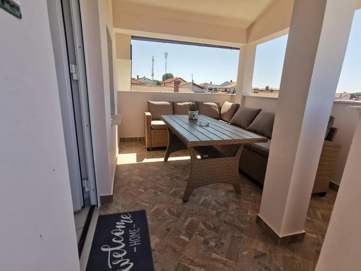 Apartman Filip 2 Pula Apartment