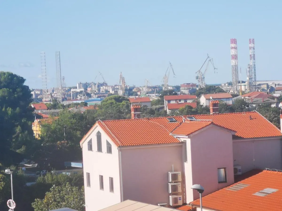 Apartman Filip 2 Pula Apartment